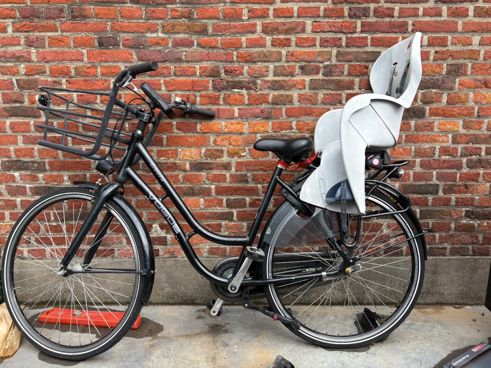 Fiets evora vogue met stoel, Fietsen en Brommers, Ophalen, Zo goed als nieuw