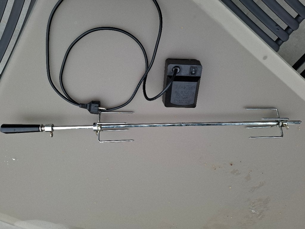 Tourne broche électrique pour  berbeccue, Ophalen