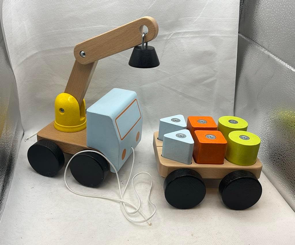 Ikea Uppstå Houten kraanwagen met magnetische blokken, Kinderen en Baby's, Ophalen of Verzenden, Zo goed als nieuw