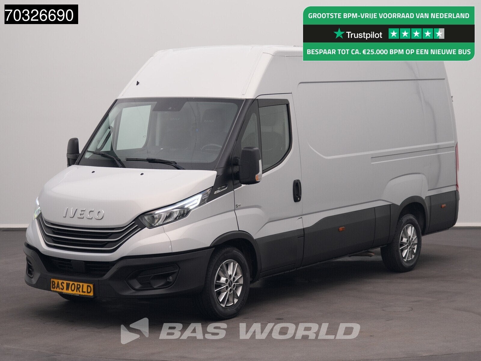 Iveco Daily 35S16 Automaat L2H2 ACC LED Navi Airco Camera Pa, Auto's, Automaat, Stof, Gebruikt, Euro 6