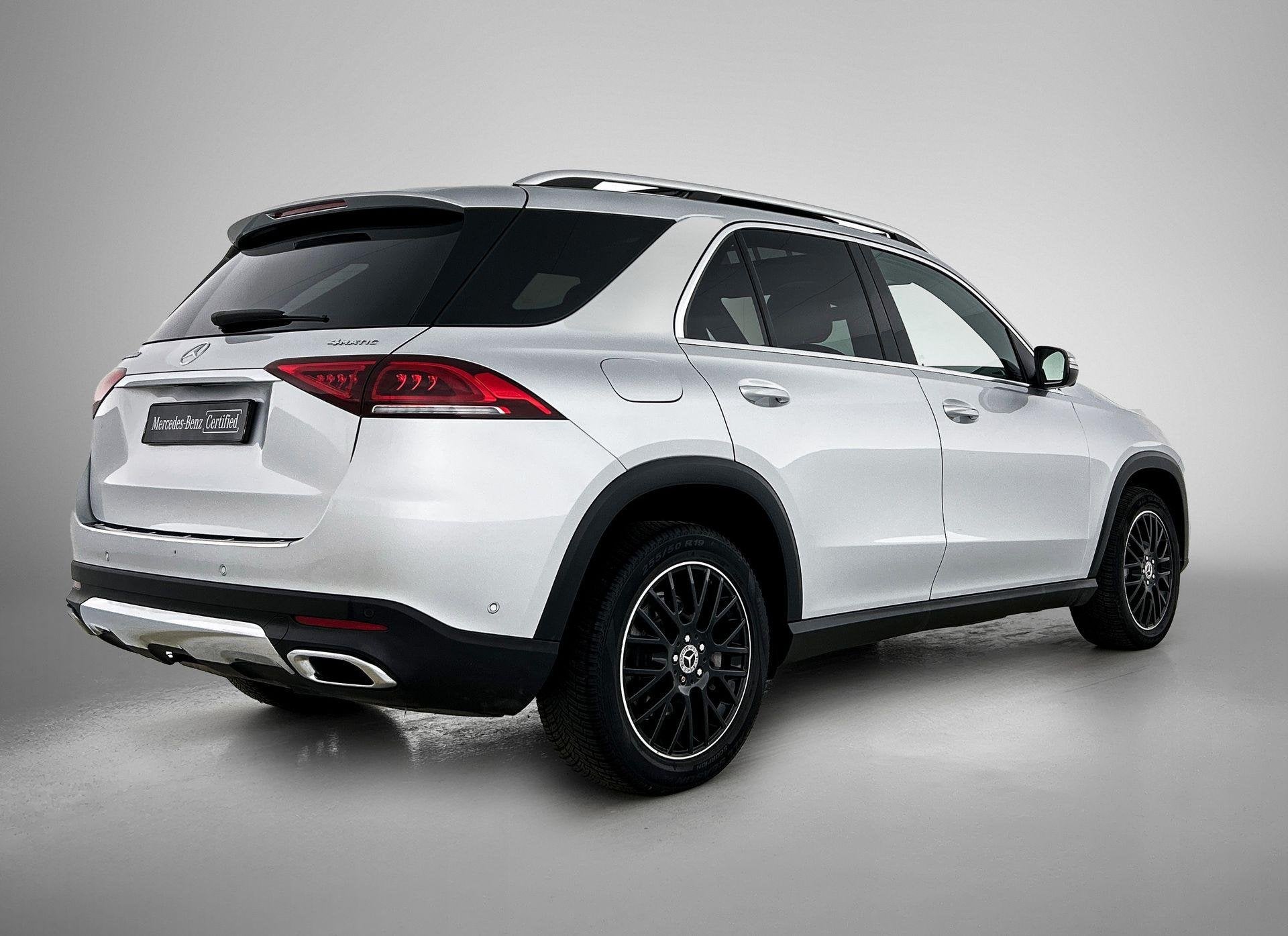 Mercedes-Benz GLE-klasse 300 D 4MATIC SUV AMG Line Panoramis, Autos, 2700 kg, Argent ou Gris, Achat, 2165 kg