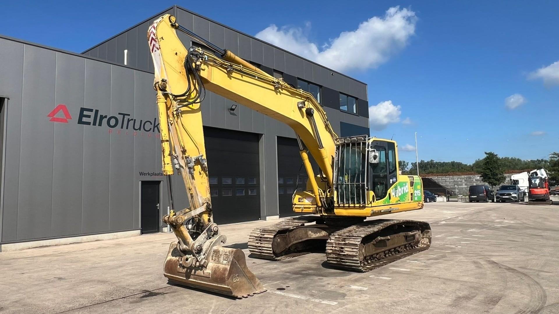 Komatsu HB215LC-1 (BELGIAN MACHINE / GOOD CONDITION / FAST H, Graafmachine