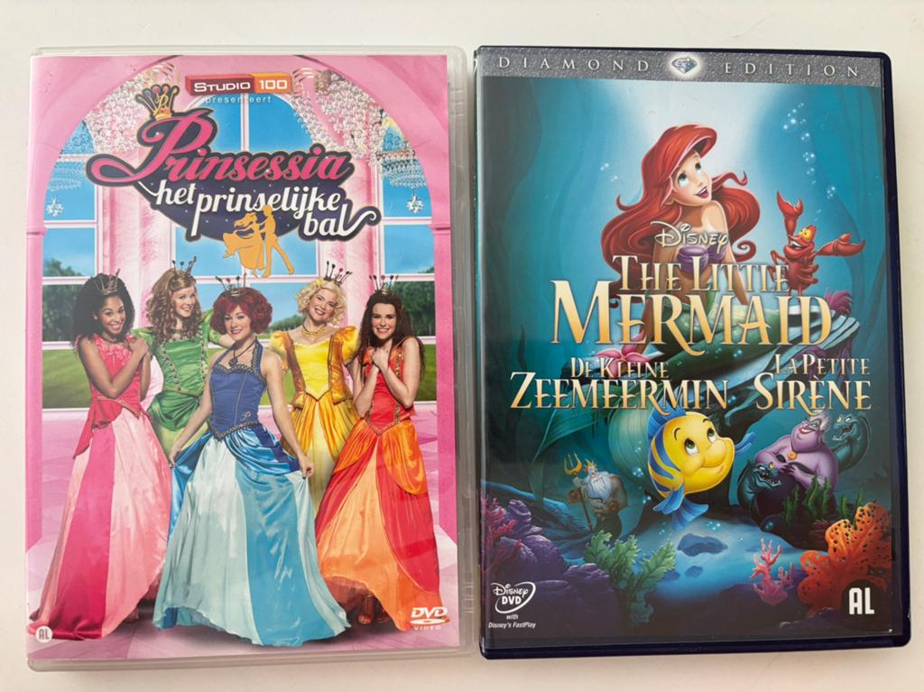 2 DVD meisjes : prinsessia + the little mermaid, Cd's en Dvd's, Ophalen, Zo goed als nieuw