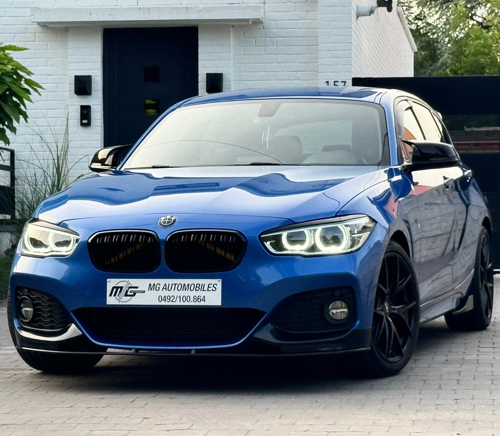 BMW 118 D PACK M LED XENON - NAVI WIELEN SG ALCANTARA FULL M, Auto's, 100 kW, https://public.car-pass.be/vhr/238e8550-d629-44bb-8b83-72364cab2848