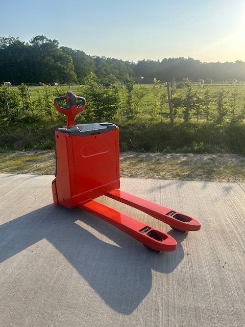 Elektrische palletwagen, Ophalen, Linde, 1000 tot 2000 kg, Palletwagen