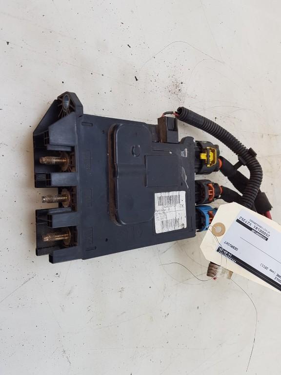 DIVERS Renault Megane III Grandtour (KZ) (|243800010R|), Autos : Pièces & Accessoires, Utilisé, Renault