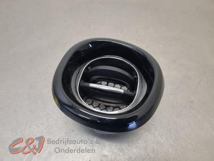 Luchtrooster Dashboard van een Opel Vivaro, Gebruikt, -, -, Opel