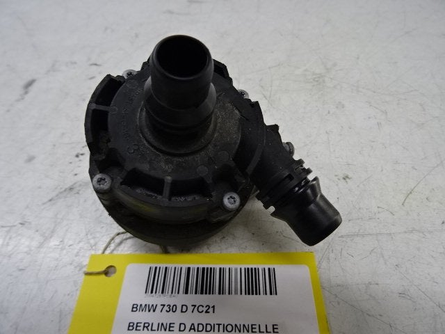 POMPE A EAU BMW 7 serie (G11 / G12) (93727203-01), Utilisé, BMW