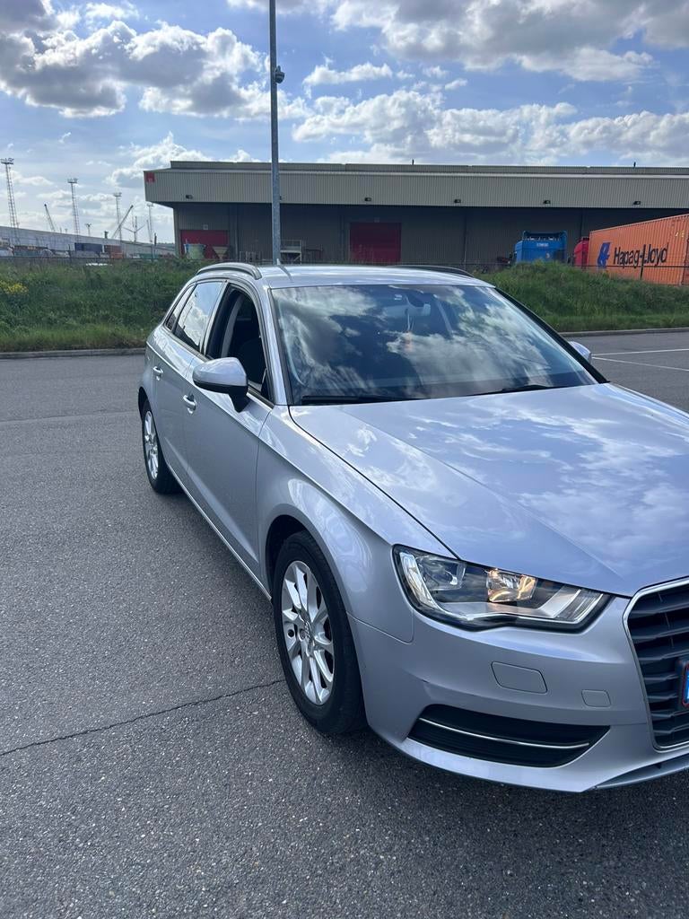 Audi A3 1.6 TDI euro 6b  van 2 de eigenaar, Autos, Achat, Euro 6, Boîte manuelle, Diesel