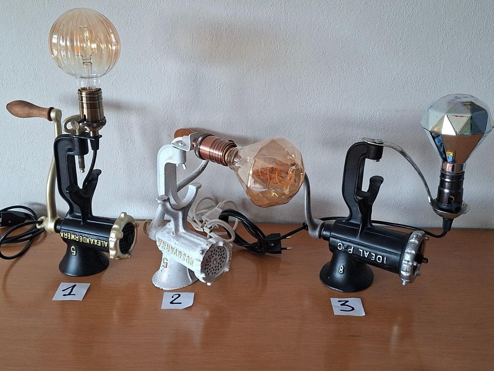 LAMPES POUR HACHOIR À VIANDE RECYCLÉES, Enlèvement ou Envoi