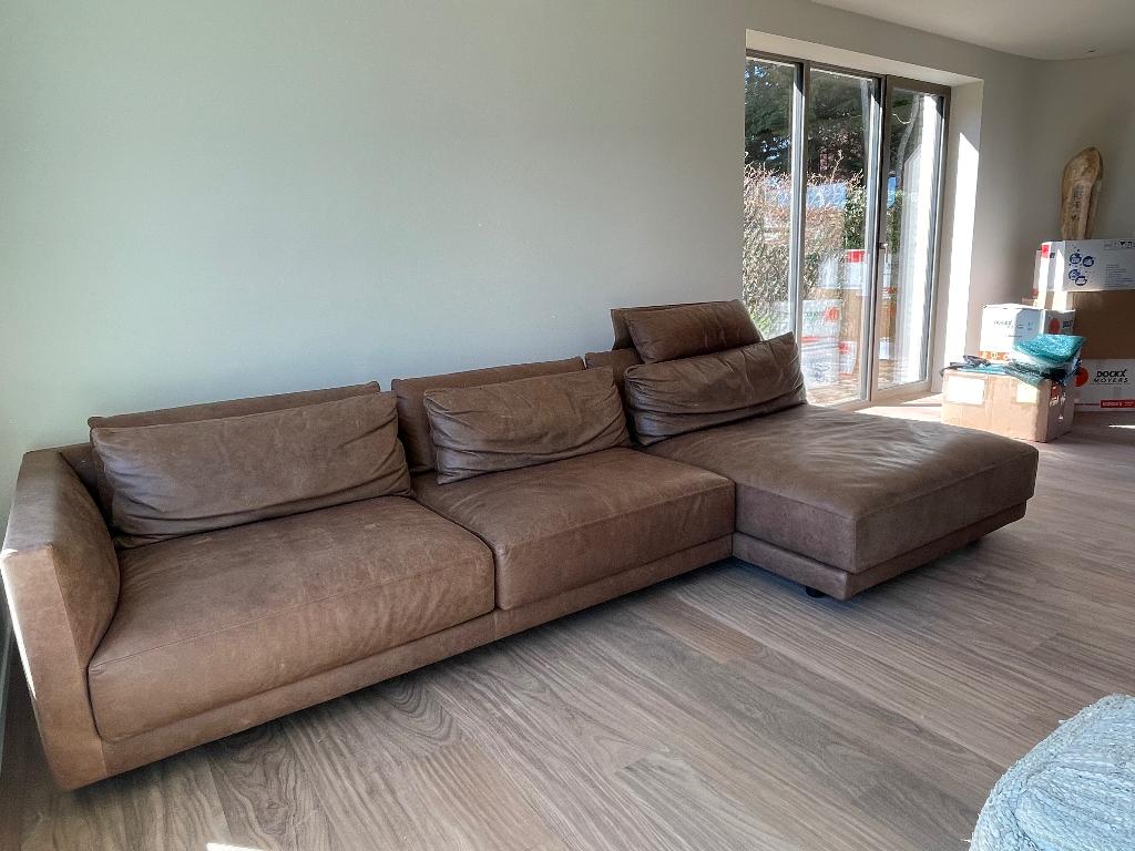 Canapé en cuir au design vintage POLIFORM en L, 300 cm ou plus, Quatre personnes ou plus, 125 à 150 cm, Banc droit