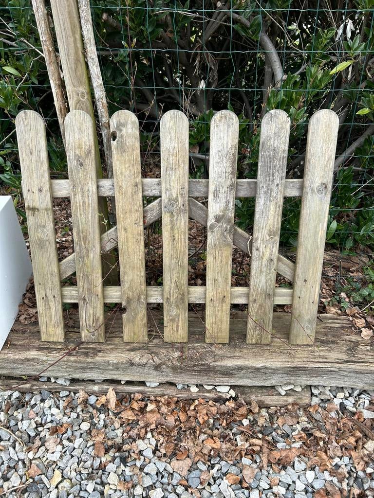 Petite barrière en bois 100/82cm, Jardin & Terrasse, Clôtures de jardin, Enlèvement, Comme neuf, Bois