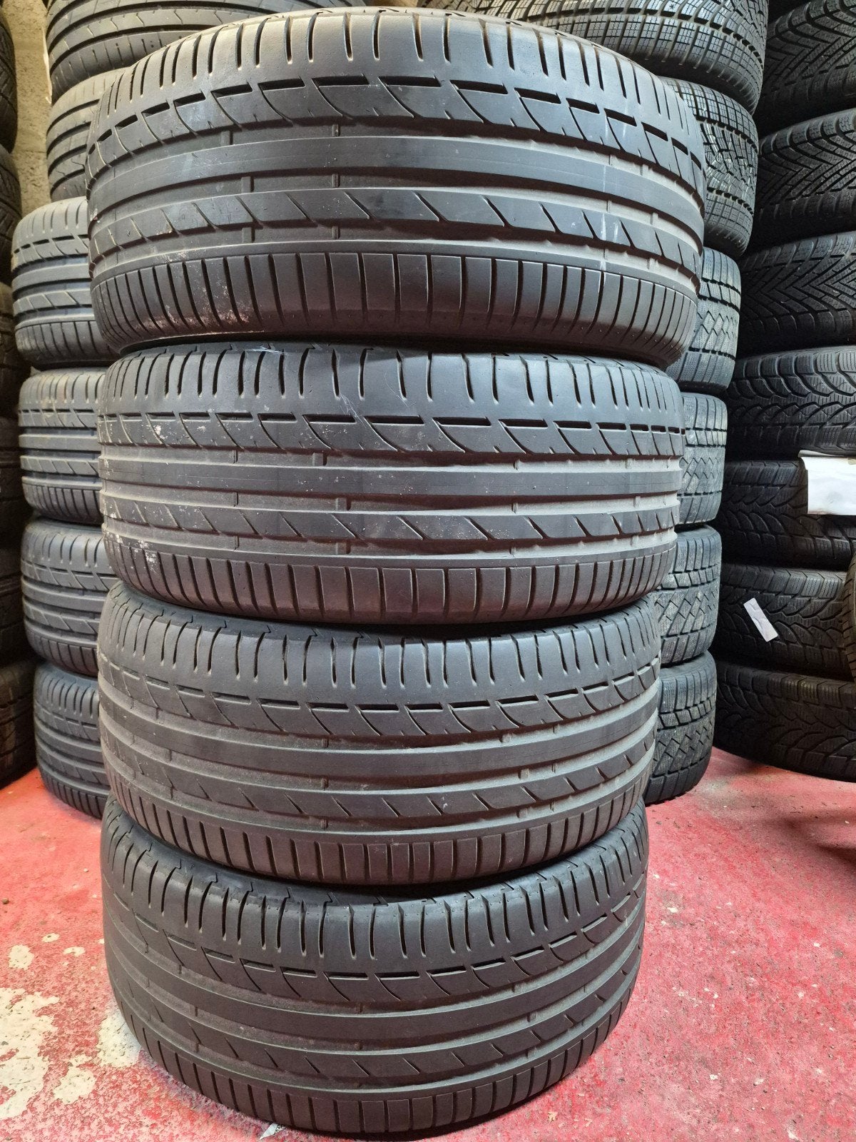 4 pneus été Bridgestone 245/50/18 100Y étoilée, Enlèvement, Utilisé