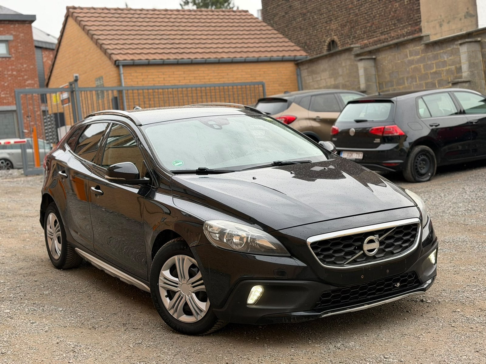 Volvo V40 Country cross 2013 1.6d, Autos, Euro 5, Entreprise, Diesel, V40