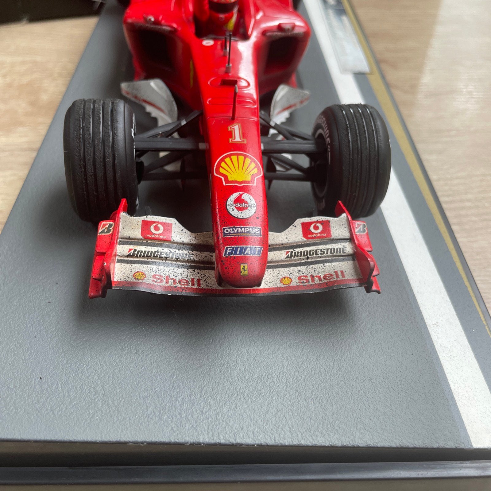Ferrari F1 1/18, Ophalen of Verzenden, Zo goed als nieuw