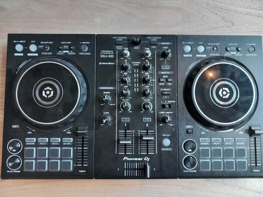 Pioneer DJ DJJ-400 DJ controller - zeer nette staat, Muziek en Instrumenten, Dj-sets en Draaitafels, Ophalen of Verzenden, Pioneer