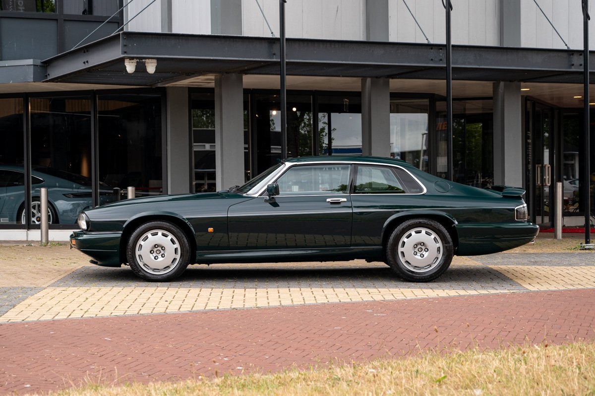 Jaguar XJR-S 6.0 V12, Autos, Cuir, Achat, Intérieur cuir, 2 places
