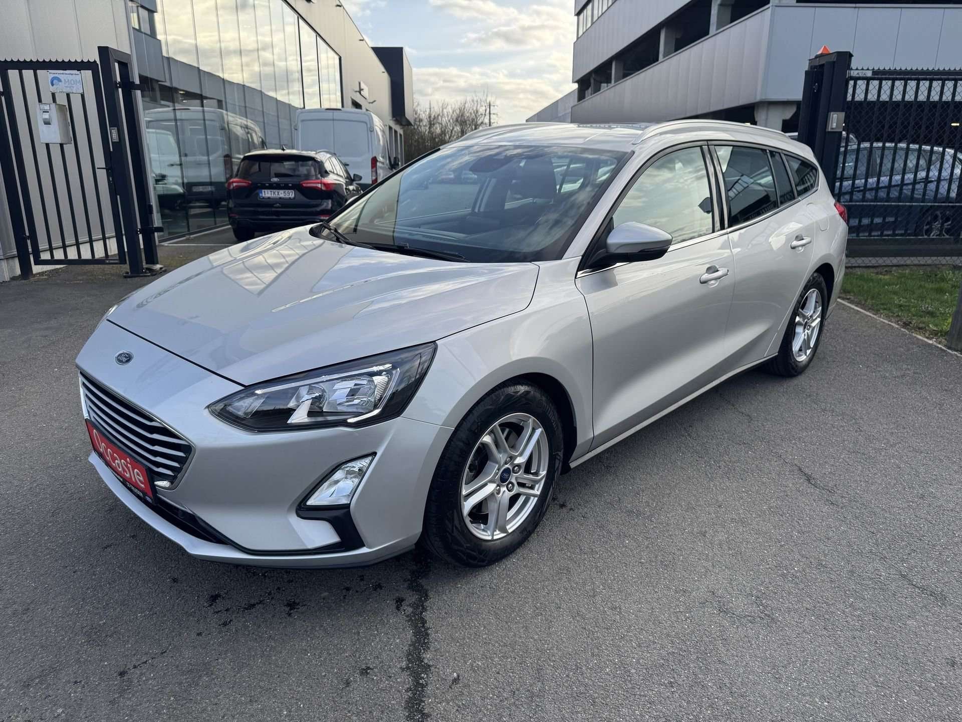 Ford Focus Connected EcoBoost *03773 OC0630, Autos, Ford, Focus, Achat, Euro 6, Boîte manuelle
