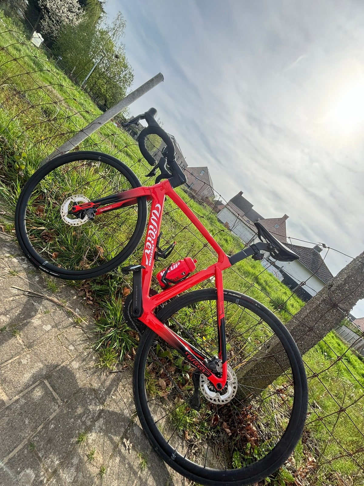 Wilier Cento10 Sl. Prachtig fel rood in perfecte staat!, Vélos & Vélomoteurs, Vélos | Vélos de course, Autres marques, 49 à 53 cm