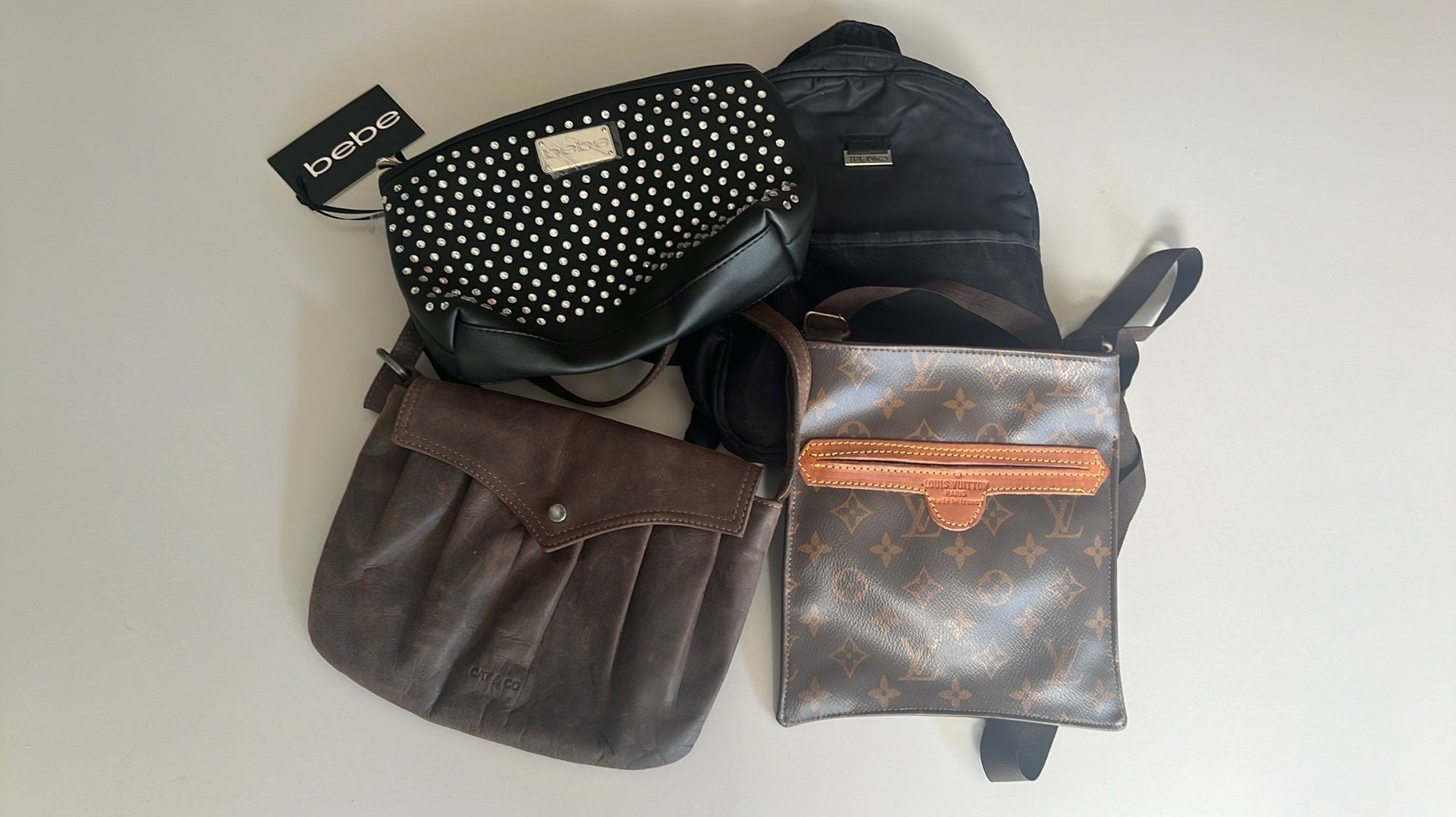 Handtassen dames in zeer goede kwaliteit!, Handtassen en Accessoires, Tassen | Damestassen, Ophalen, Zo goed als nieuw