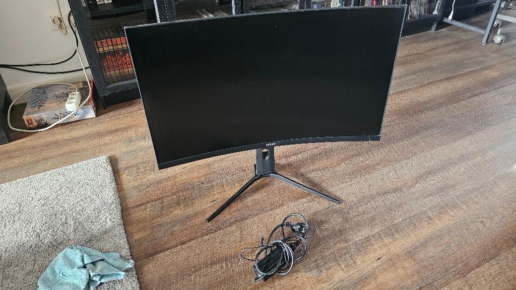 MSI Optix MAG322CQR Curved Monitor, Informatique & Logiciels, Moniteurs, Gaming, Autres types, MSI, 1 à 2 ms