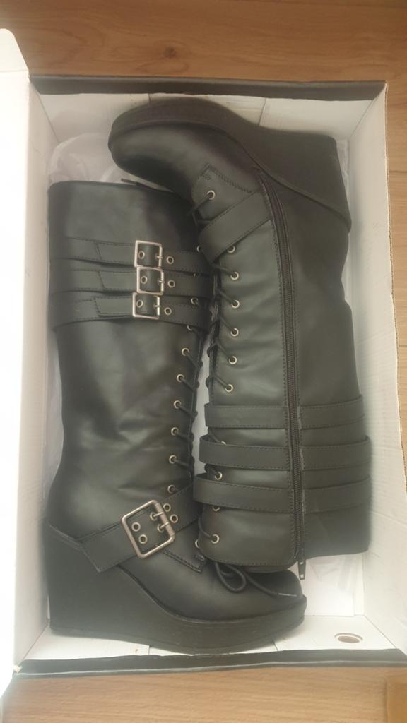 Bottes Gothiques T38 neuves, Enlèvement ou Envoi
