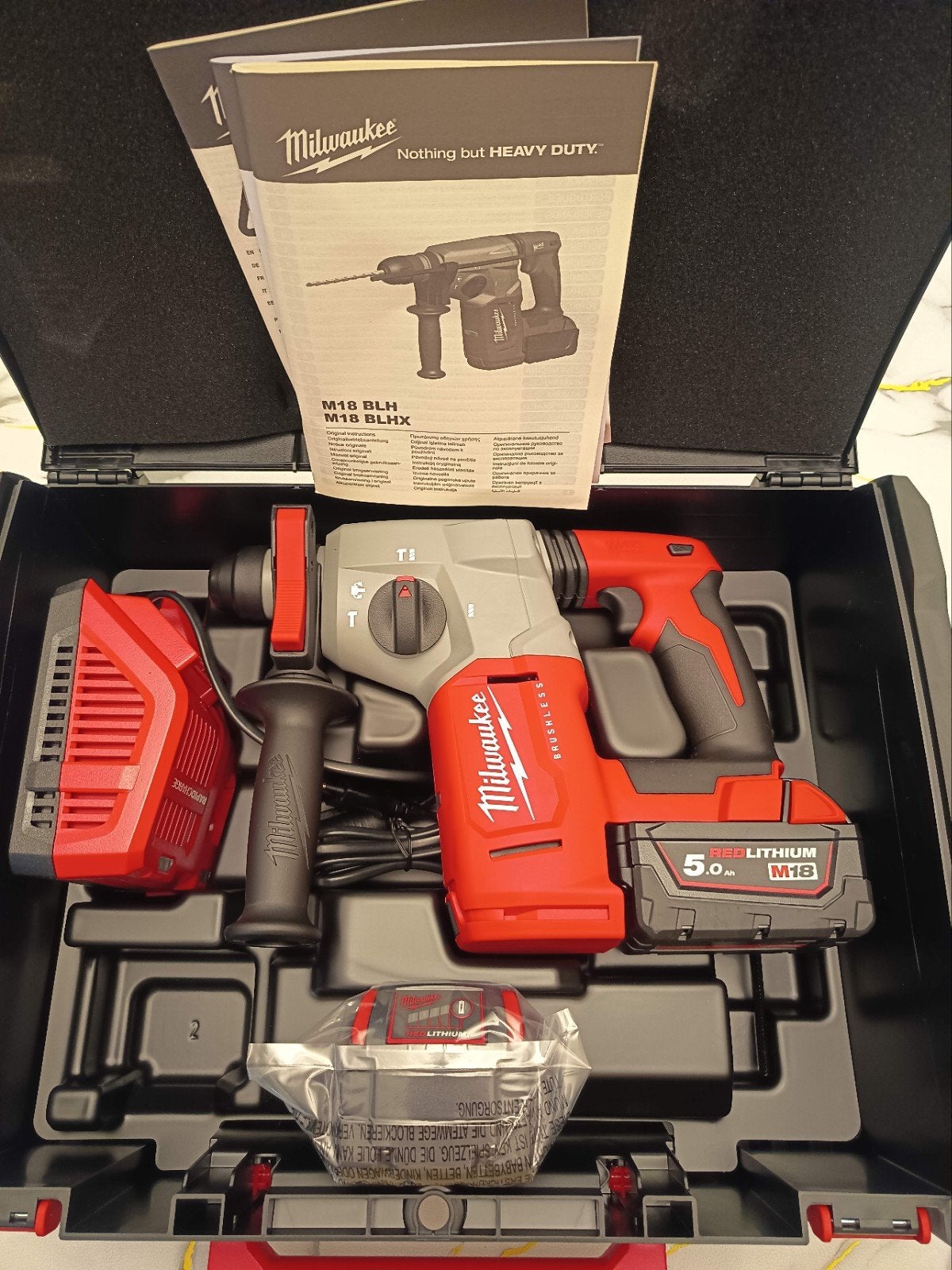 perfoteur Milwaukee M18 BLH, Enlèvement