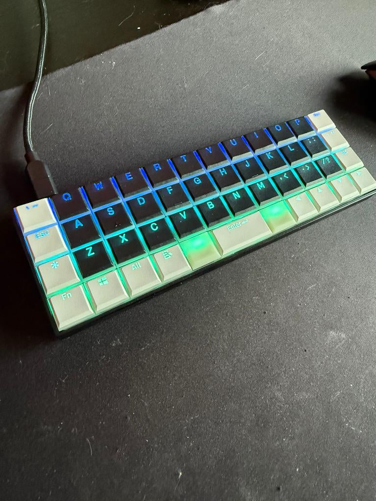 Clavier mécanique Massdrop x OLKB Planck, Computers en Software, Toetsenborden, Nieuw, Qwerty, Bedraad, Ophalen of Verzenden