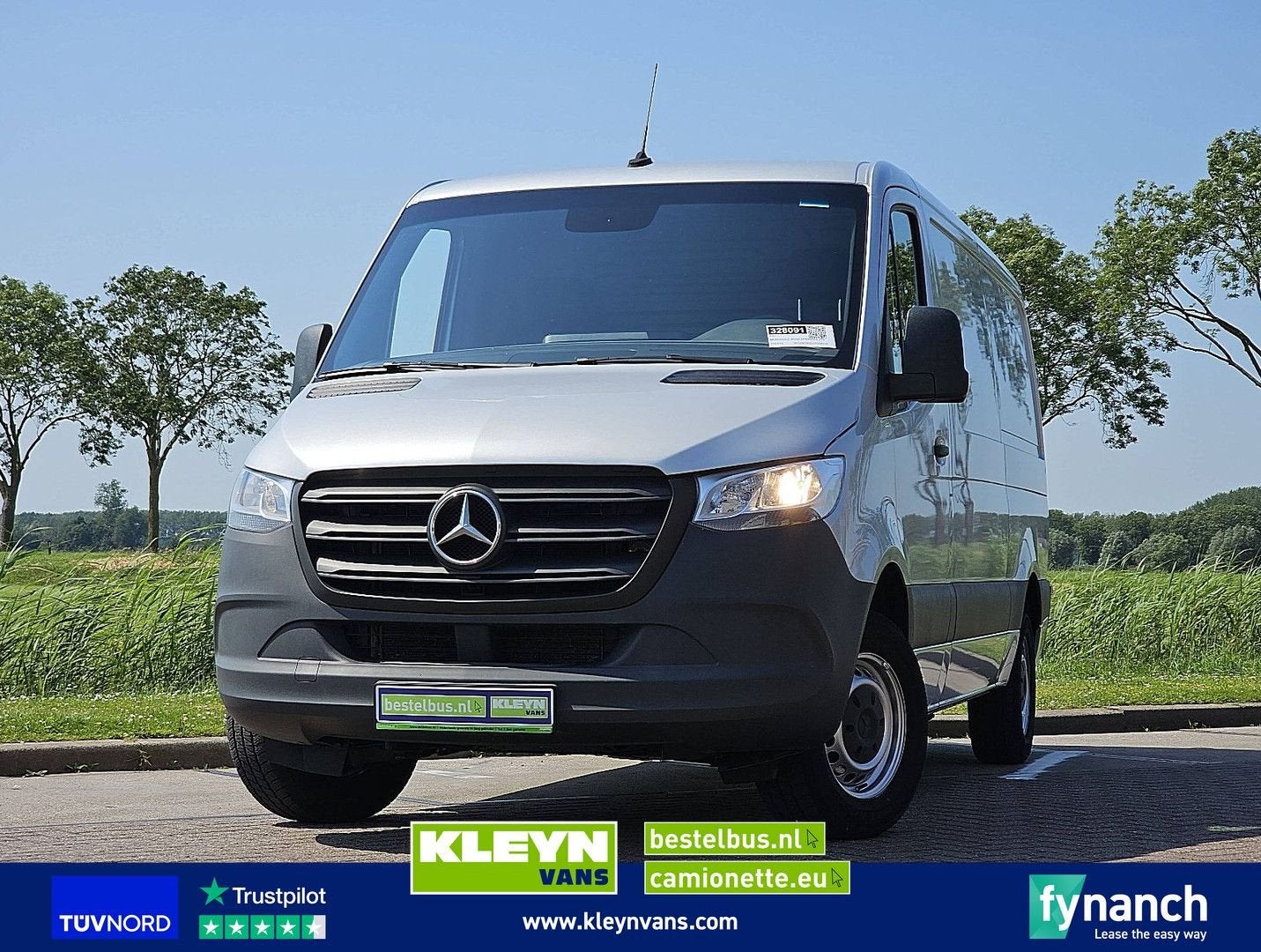 Mercedes-Benz SPRINTER 315 L2H1 RWD Mbux AC!, Auto's, Mercedes-Benz, Bedrijf, Zilver of Grijs, Te koop