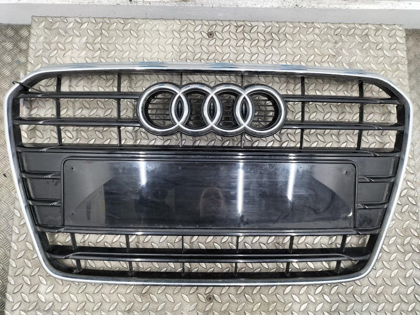 AUDI A5 8TA A5 SPORTBACK  GRILLE 2014, Ophalen of Verzenden, Gebruikt, ARN erkend