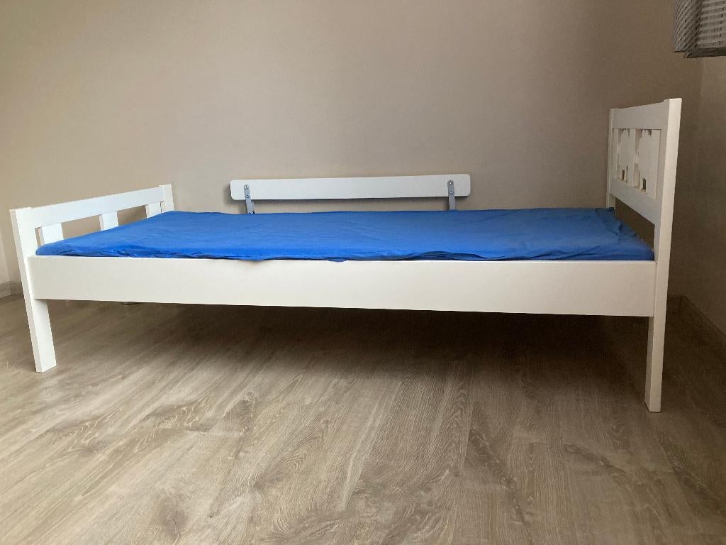 Kinderbed, 70 tot 85 cm, 140 tot 160 cm, Zo goed als nieuw, Ophalen