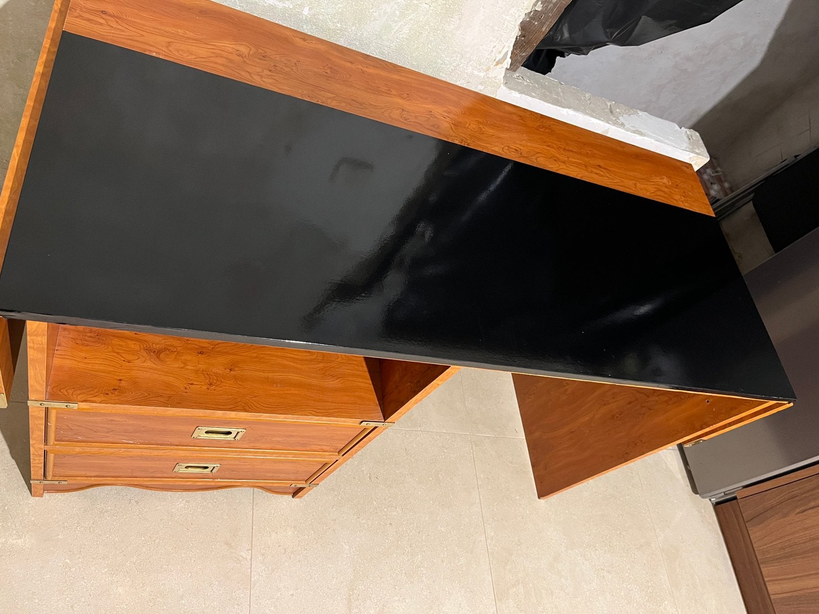 Bureau bon etat, Maison & Meubles, Enlèvement, Utilisé, Noir