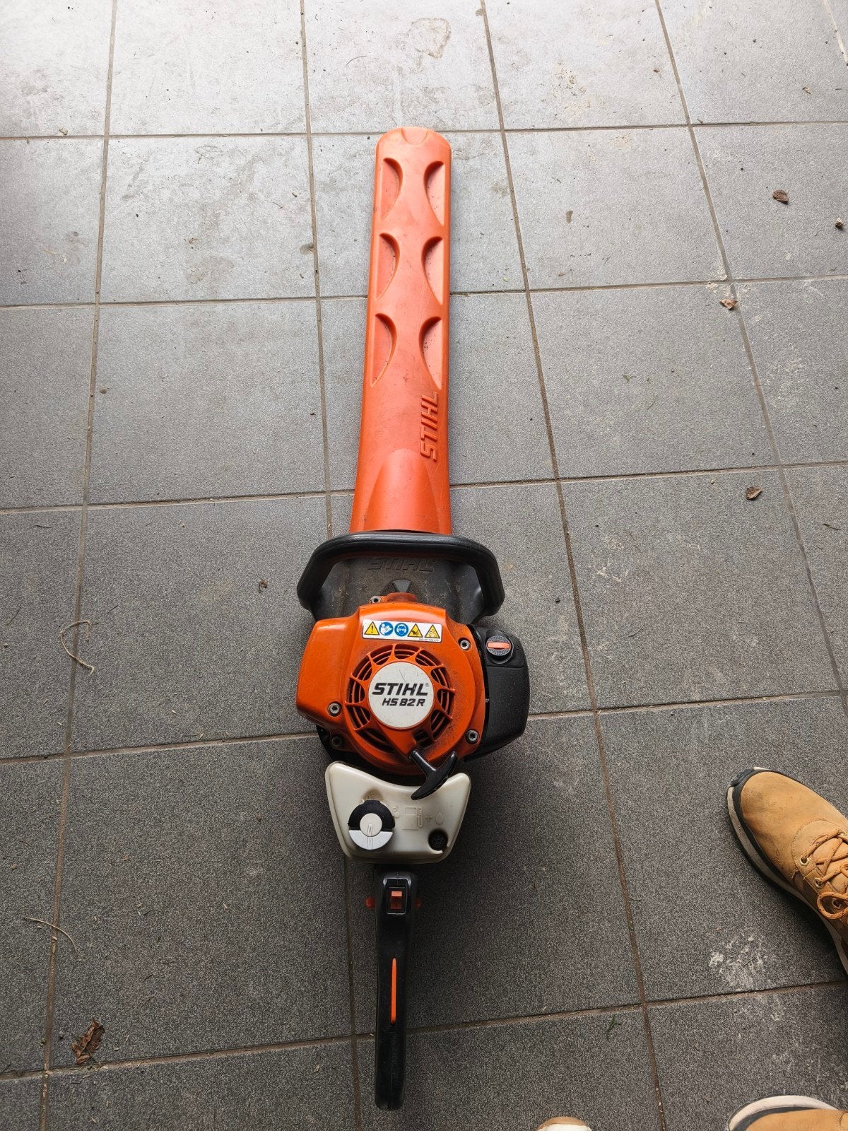 sthil r82, Ophalen, Benzine