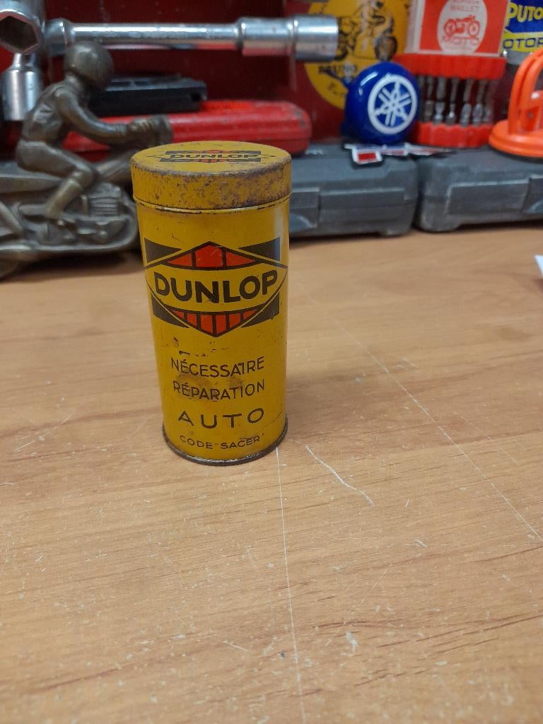 Reparatie van een oude lege doos van Dunlop nodig, Verzenden, Gebruikt, Overige, Overige merken