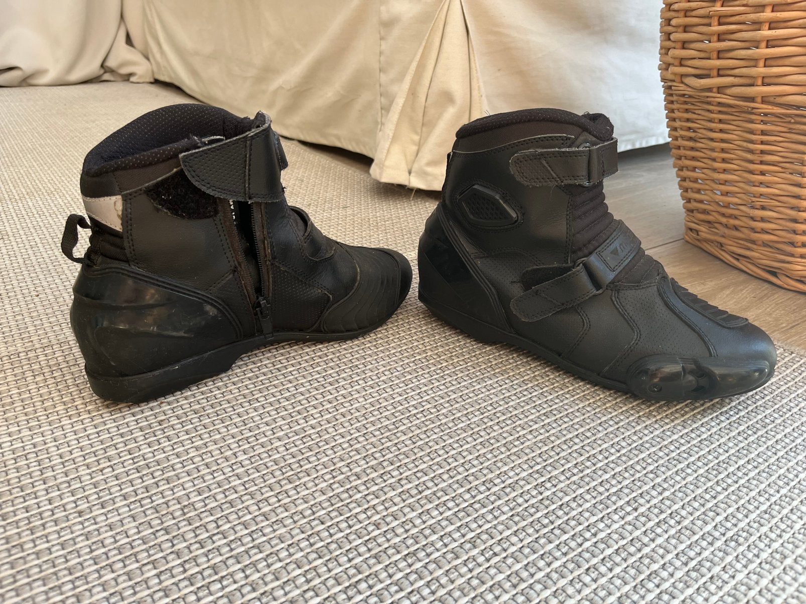 Motorbotten te koop maat 42, Ophalen