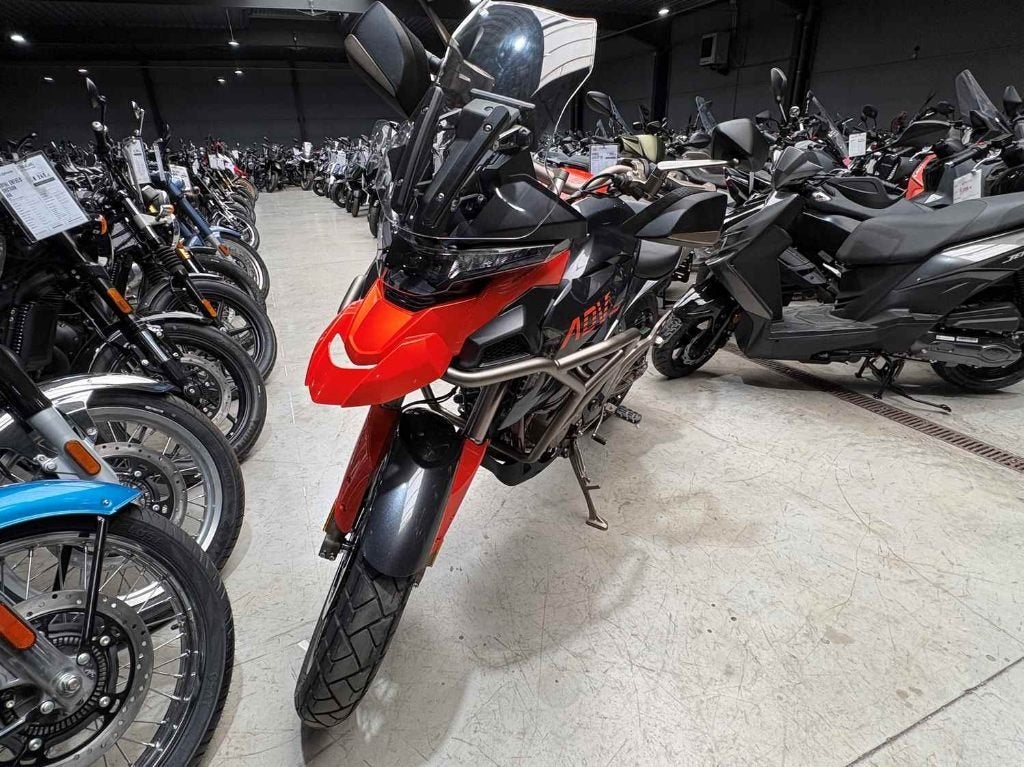 Zontes 310 T2 2023 [279km], Motos, 312 cm³, ABS, Tourisme, Entreprise