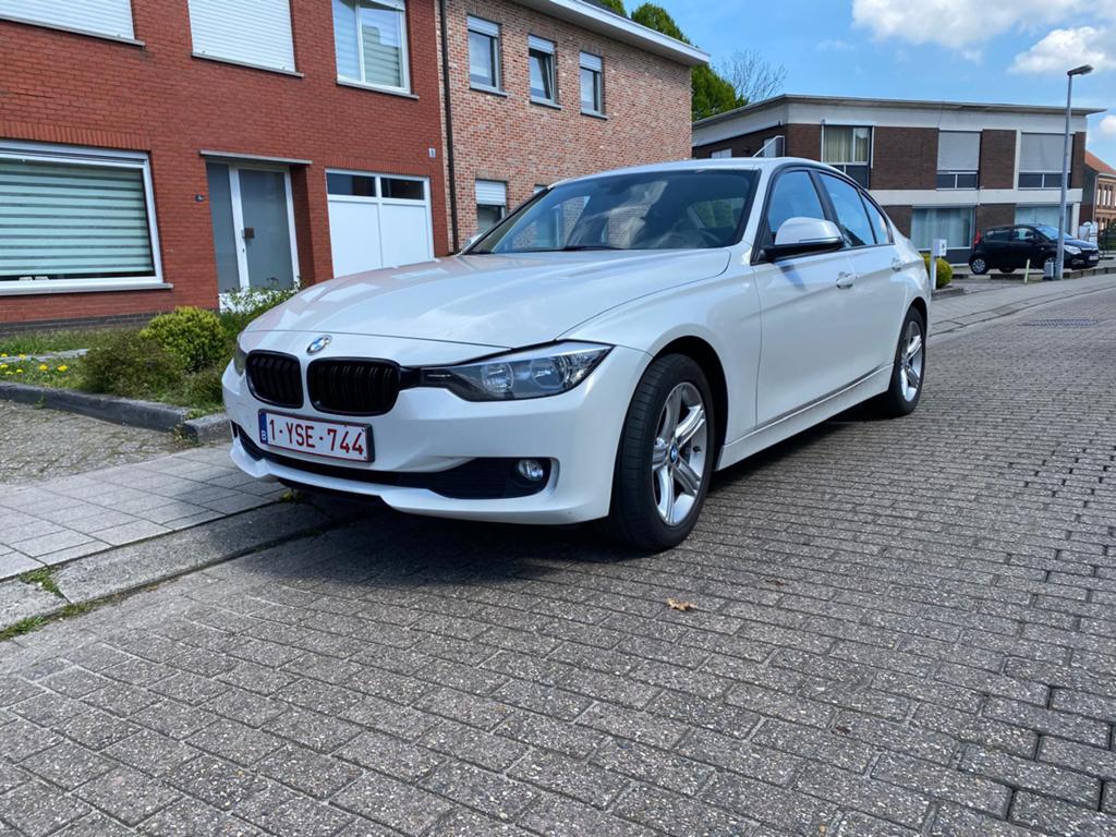 Bmw 320 diesel van 2015 automaat 0032493982871, Auto's, BMW, Automaat, Achterwielaandrijving, 4 cilinders, Navigatiesysteem