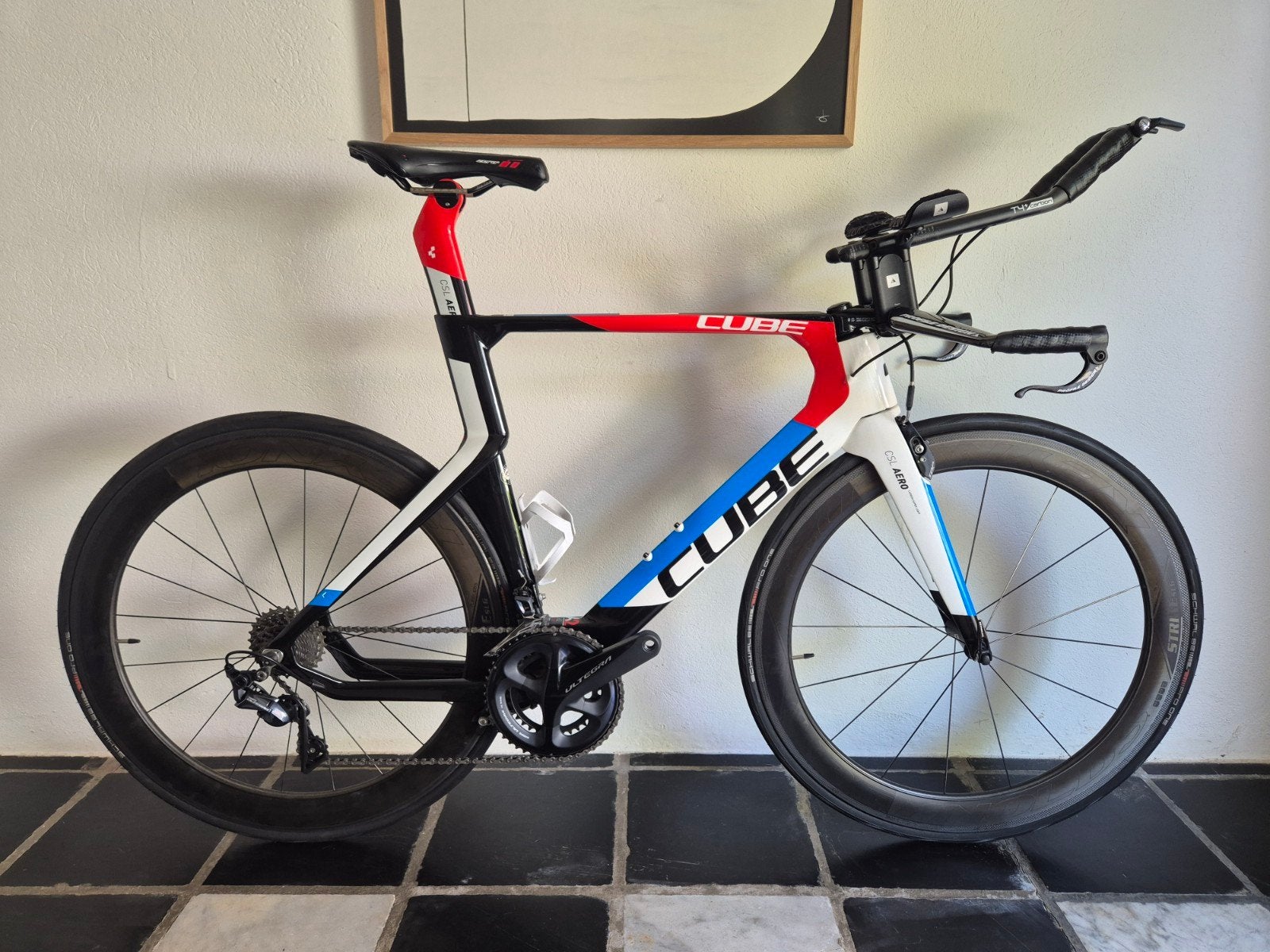 Tijdritfiets Cube Aerium race, Enlèvement, Carbone