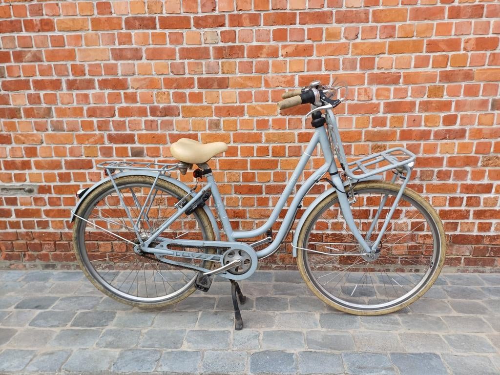 Vélo Frappe 28 pouces pour fille, Enlèvement