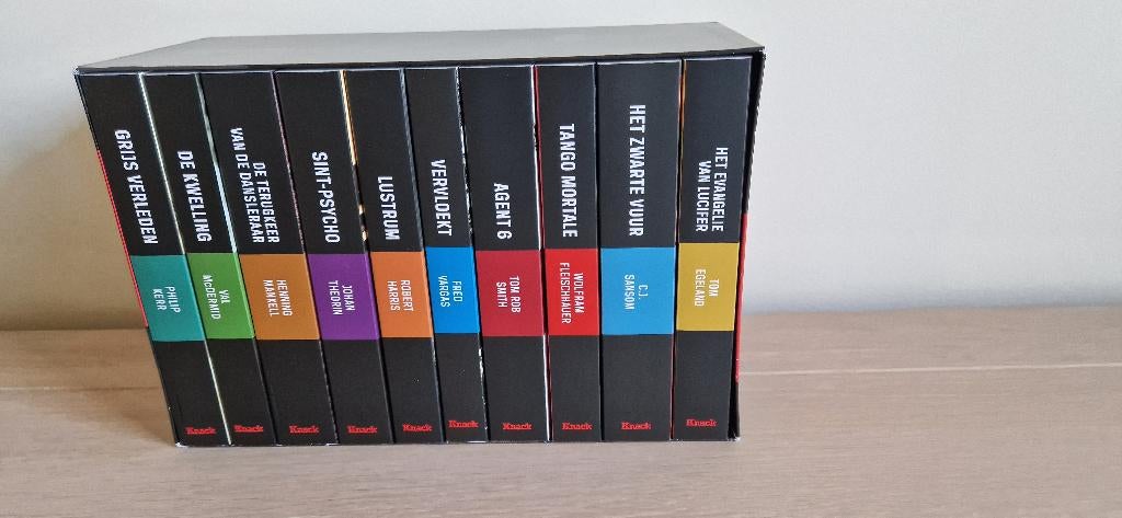 Misdaad thrillers   - box 10 st Knack             nieuw !, Ophalen, Europa overig, Nieuw, Verschillende