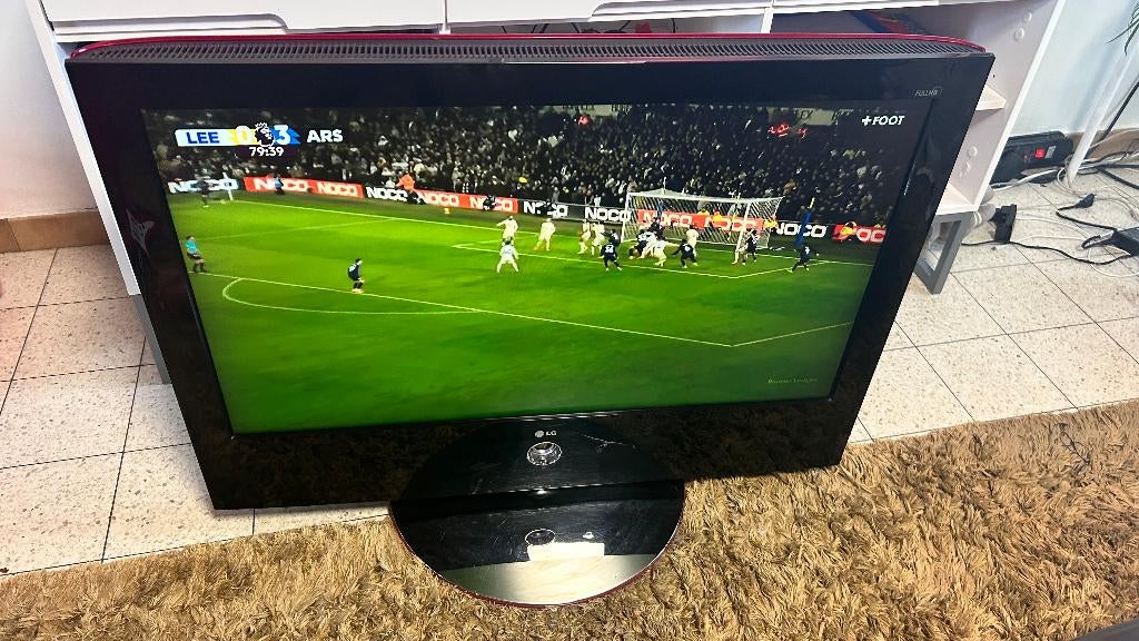 LCD-tv van 94 cm (37 inch) Ingebouwde DTT-tuner -, Audio, Tv en Foto, Televisies, Ophalen, Gebruikt, LCD, 80 tot 100 cm