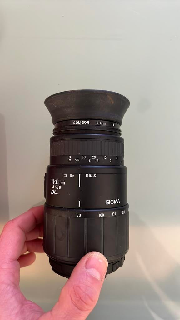 Sigma lens 70-300 mm dk nikon, Enlèvement ou Envoi, Utilisé