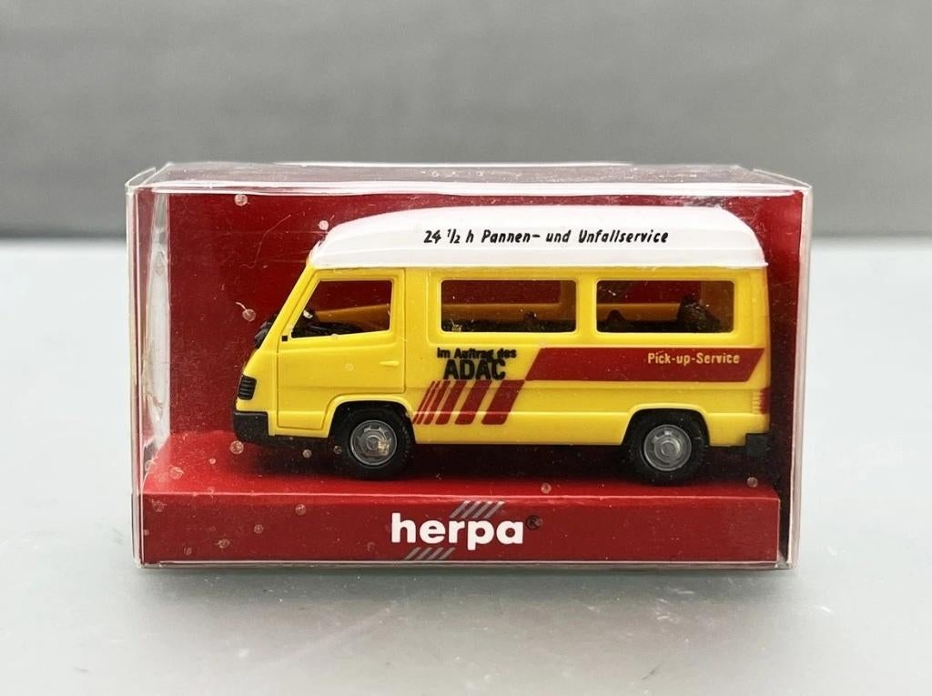 1:87 Herpa 041911 Mercedes Benz 100D Bus ADAC pickup Service, Enlèvement ou Envoi, Comme neuf, Voiture, Herpa
