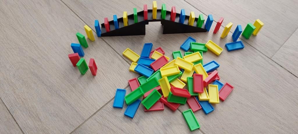 Dominoblokjes / dominosteentjes in zakje - in perfecte staat, Ophalen of Verzenden, Zo goed als nieuw