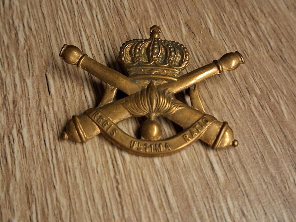 Belgische artillerie petinsigne, Verzenden