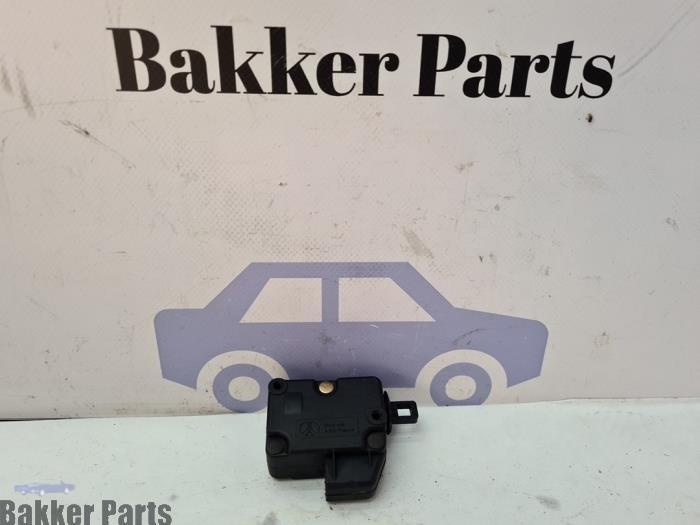 Moteur de verrouillage clapet réservoir d'un Peugeot 407, -, -, 3 mois de garantie, Utilisé