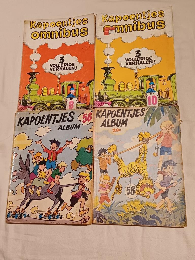 Groot lot oude Kapoentjes albums, Meerdere stripboeken, Ophalen of Verzenden, Gelezen