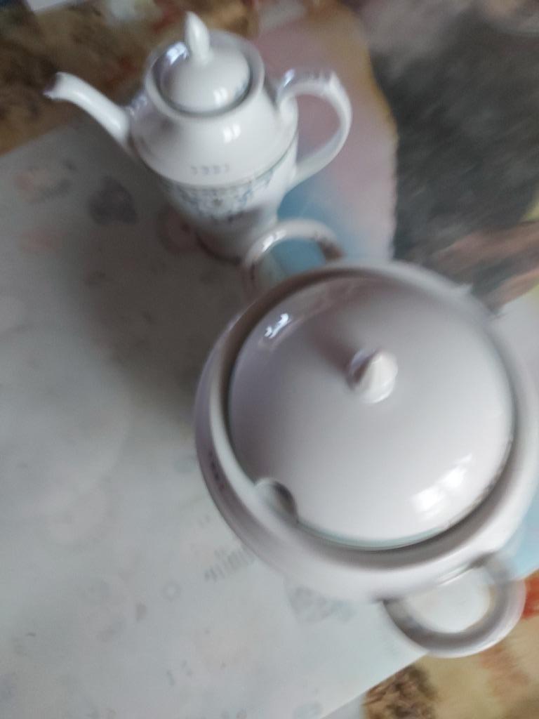 Cafetière et/ou terrine à soupe, Enlèvement ou Envoi, Neuf, Porcelaine