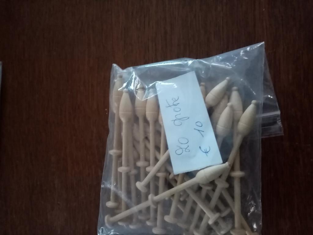 20 klossen voor meer garen voor 6, Ophalen, Zo goed als nieuw, Klos(sen)