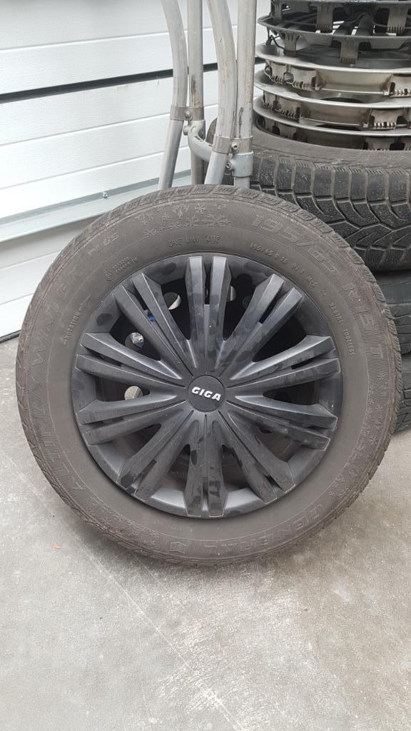 Wieldeksels wieldoppen 15" Giga zwart, Auto-onderdelen, Ophalen, Gebruikt, 15 inch, Velg(en)